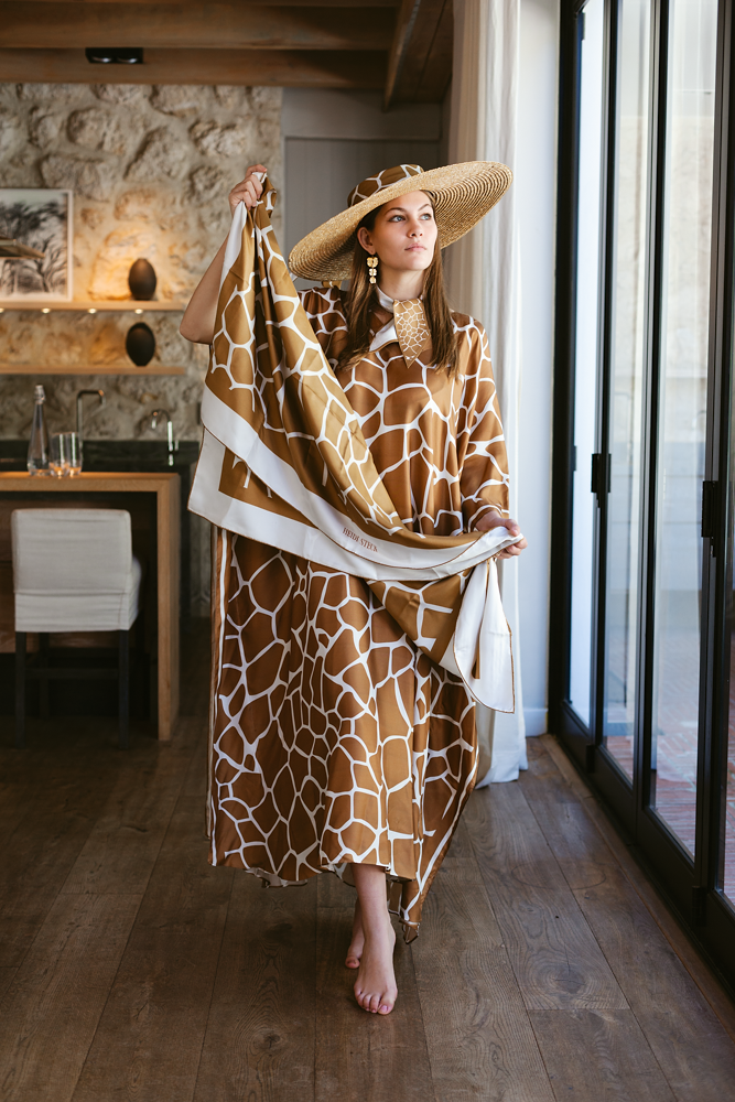 Scarf Silk - Giraffe