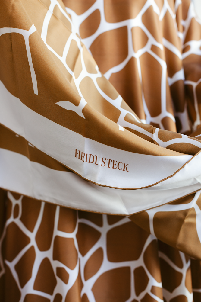 Scarf Silk - Giraffe