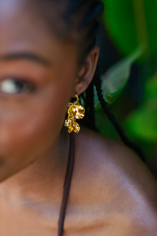 Duo Large with Medium Bushwillow on hook - Gold