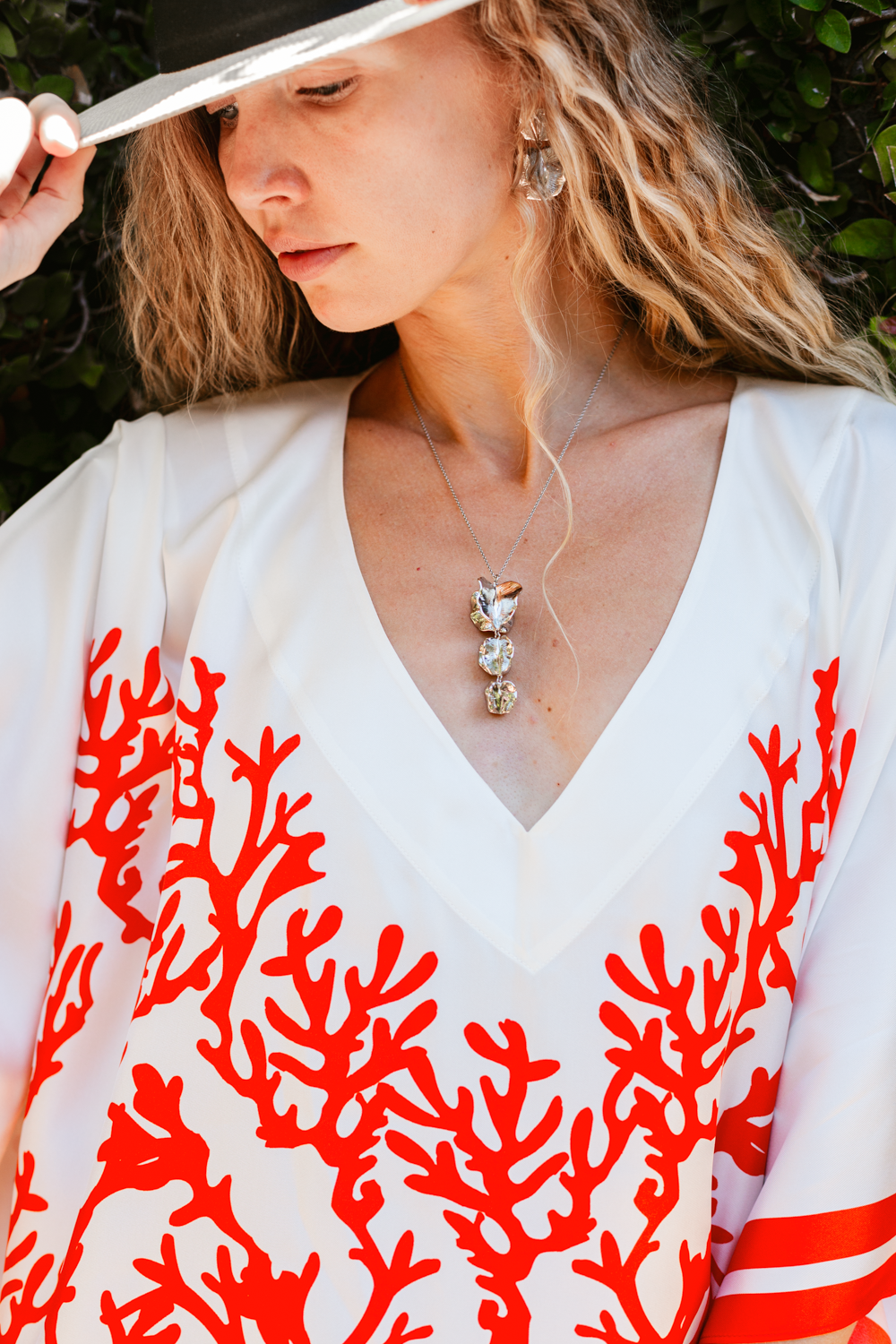 Bushwillow Three piece pendant - platinum