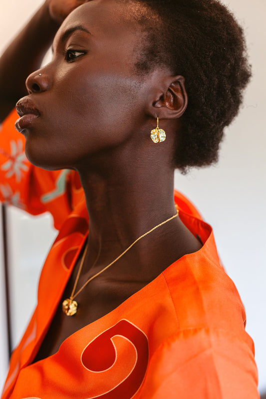 Medium Bushwillow drop on hook - Gold